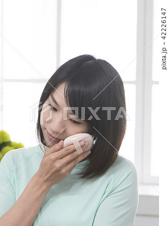 化粧 メイクアップ お化粧 42226147