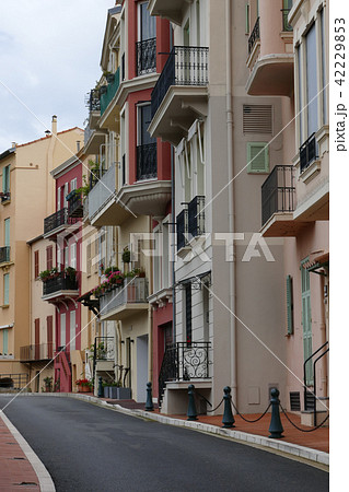住宅街の風景 モナコ公国 住宅街の風景 モナコ公国 42229853