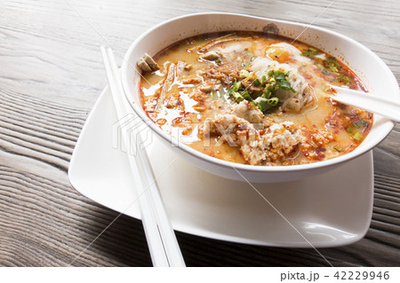 Vietnamese Noodle Soup 42229946