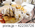 Ice cream on toast with fruit 42230726