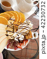 Ice cream on toast with fruit 42230732