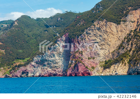 Rocky Ligurian Sea coast in Cinque Terre, Italy 42232146