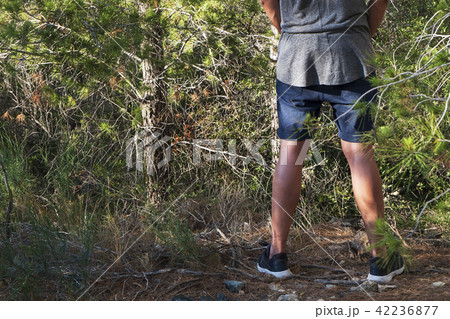 little boy peeing woods Just a Curmudgeon: Let Me Be Man*