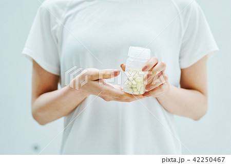 デトックス ヨガ デトックス ヨガ 42250467