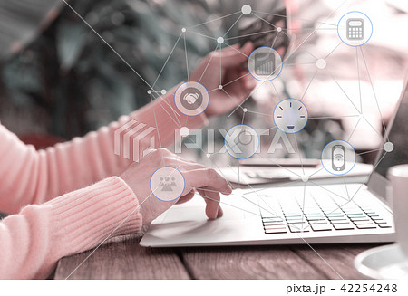 online communication online communication 42254248