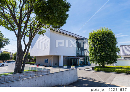 川越市立美術館 42254637