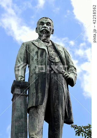 日本の東京都市景観 品川弥二郎像　＝東京都千代田区 42258562