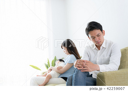 育児・ファミリーイメージ 育児・ファミリーイメージ 42259007