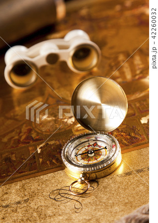 Golden Compass, navigation equipment Golden Compass, navigation equipment 42260032