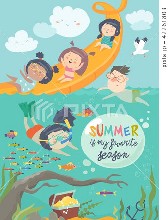 Kids playing and enjoying at waterpark in summer vacation 42261803