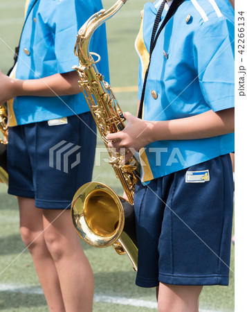 小学校のマーチングバンド 42266134