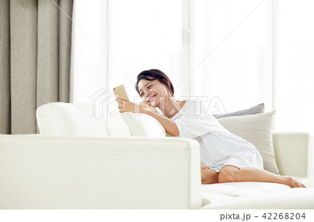 女性 女 女の子 42268204