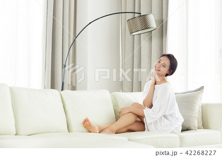 女性 女 女の子 42268227