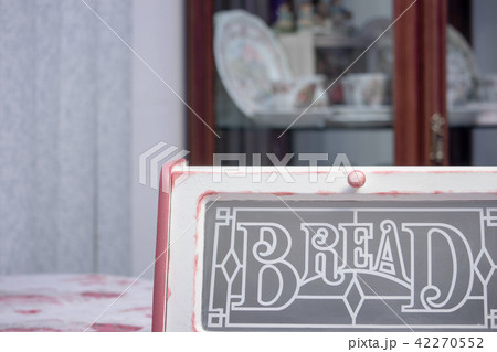 アメリカのアンティークなパンケース 42270552