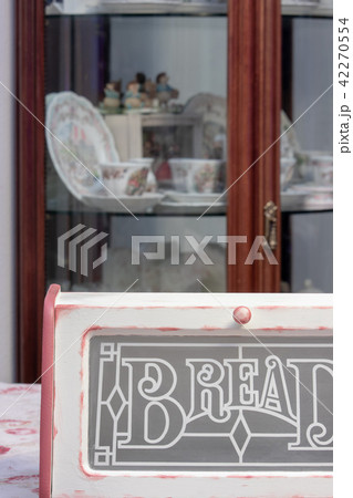 アメリカのアンティークなパンケース 42270554