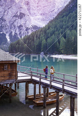 lago di Braies lago di Braies 42271187
