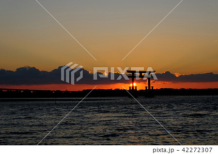 浜名湖　弁天島の夕刻 42272307