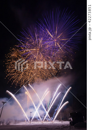 冬花火 winter fireworks 冬花火 winter fireworks 42273851