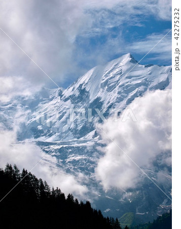 Tour du Mont-Blanc/Col de Voza,France 42275232