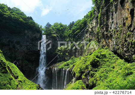 華厳の滝 42276714