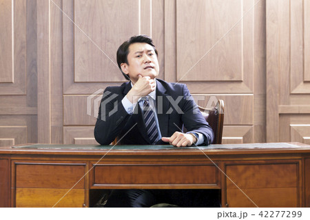 ビジネス ビジネスマン 社長 42277299