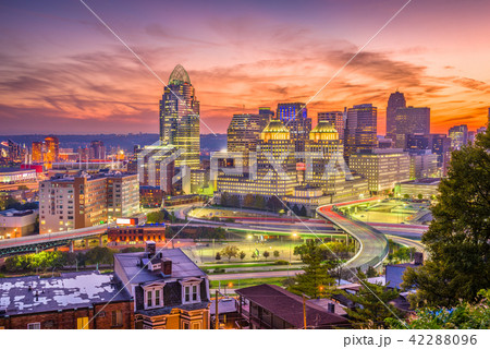 Cincinnati, Ohio, USA Skyline Cincinnati, Ohio, USA Skyline 42288096