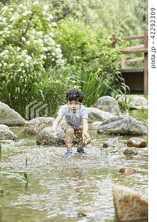 人 人間 屋外 42292309