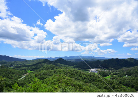 宝塚市 西谷の森公園 展望台から見た風景 宝塚市 西谷の森公園 展望台から見た風景 42300026