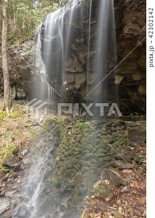 岩井の滝～春～ 42302142