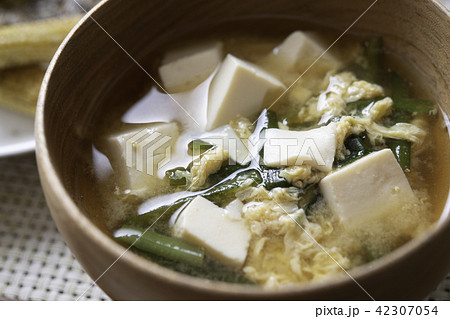 ニラ玉の味噌汁 42307054