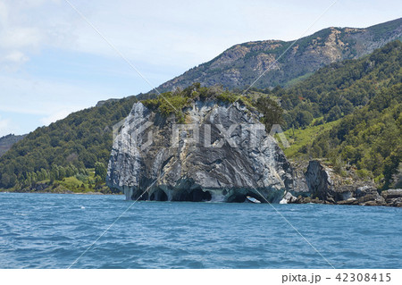 Marble Caves 42308415