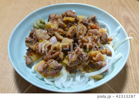 地鶏の炭火焼 42313287
