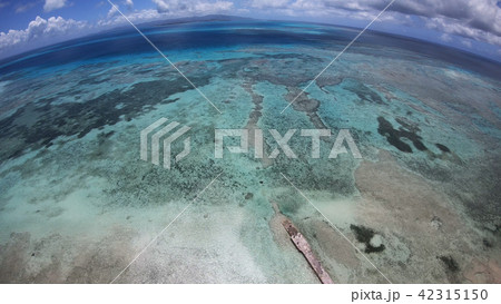 ドローン映像：竹富島の西桟橋 42315150