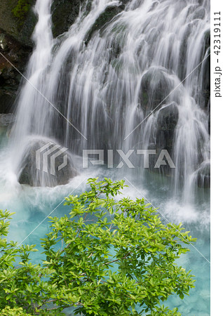 清涼の滝壺の写真素材