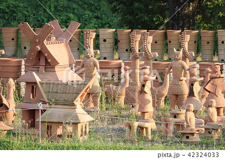 今城塚古墳の埴輪（レプリカ） 42324033