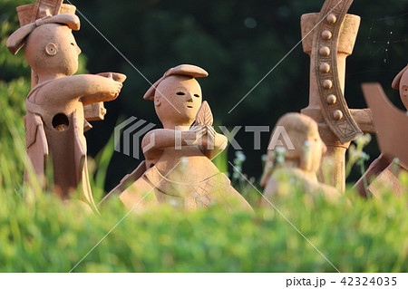 今城塚古墳の埴輪（レプリカ） 42324035