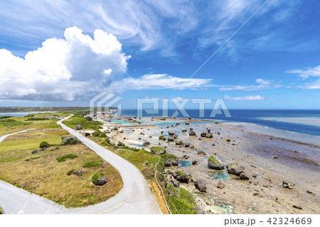 沖縄県　宮古島　東平安名岬 42324669