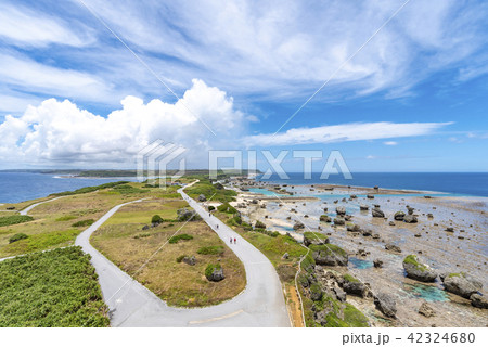 沖縄県　宮古島　東平安名岬 42324680