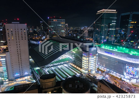 梅田 大阪駅 阪急グランドビルからの夜景 梅田 大阪駅 阪急グランドビルからの夜景 42325873