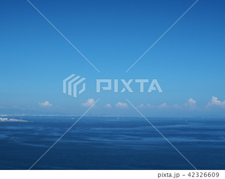 夏の播磨灘　万葉岬からの播磨灘の眺望 42326609