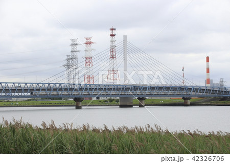 荒川橋梁を渡る地下鉄東西線15000系 42326706