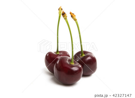cherry isolated 42327147