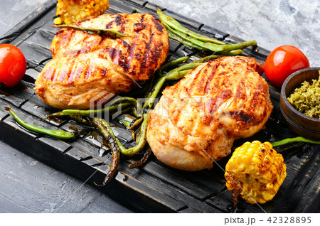 Grilled healthy chicken breasts Grilled healthy chicken breasts 42328895