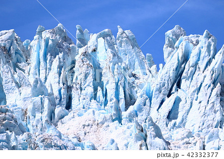 アラスカ氷河クルーズからの景色(氷河) アラスカ氷河クルーズからの景色(氷河) 42332377