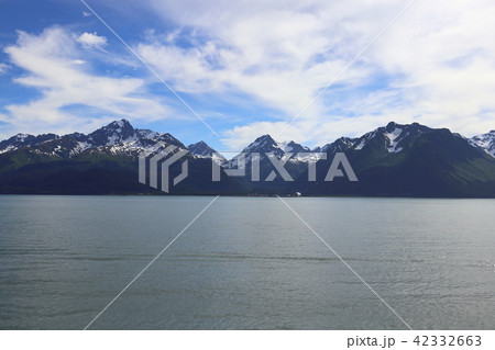 アラスカ氷河クルーズからの景色 アラスカ氷河クルーズからの景色 42332663