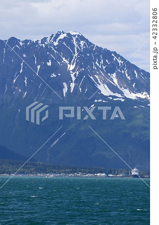 アラスカ氷河クルーズからの景色 アラスカ氷河クルーズからの景色 42332806