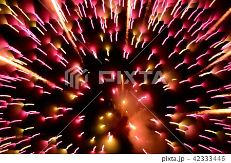 松山市の花火、夜空に咲く 松山市の花火、夜空に咲く 42333446