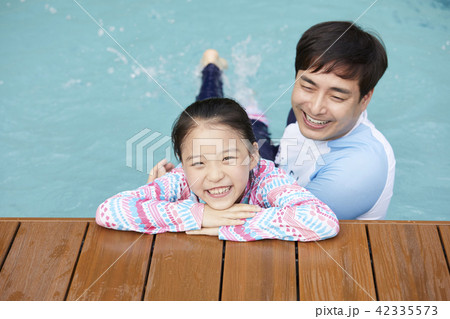 2 大人 成人 42335573