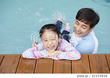 家族 ファミリー 男 42335656