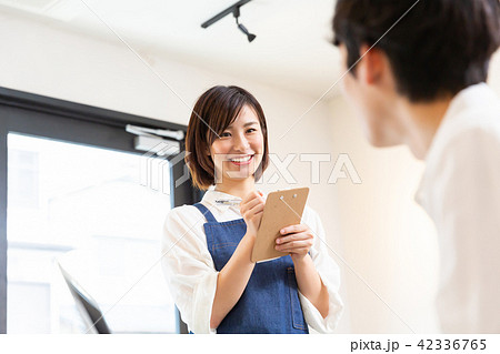 カフェ アルバイトスタッフ カフェ アルバイトスタッフ 42336765
